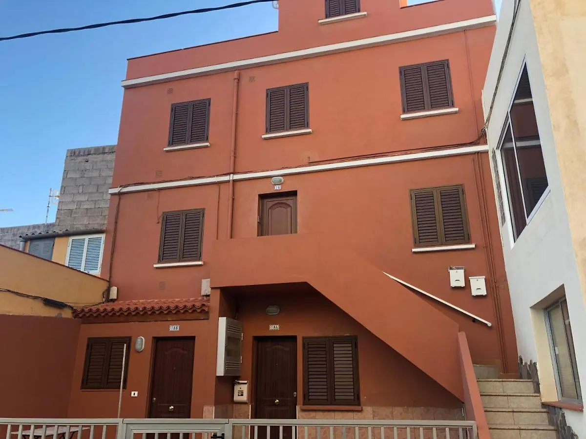 San Isidro. 2 rooms. Quiet terrace San Isidro  Appartement